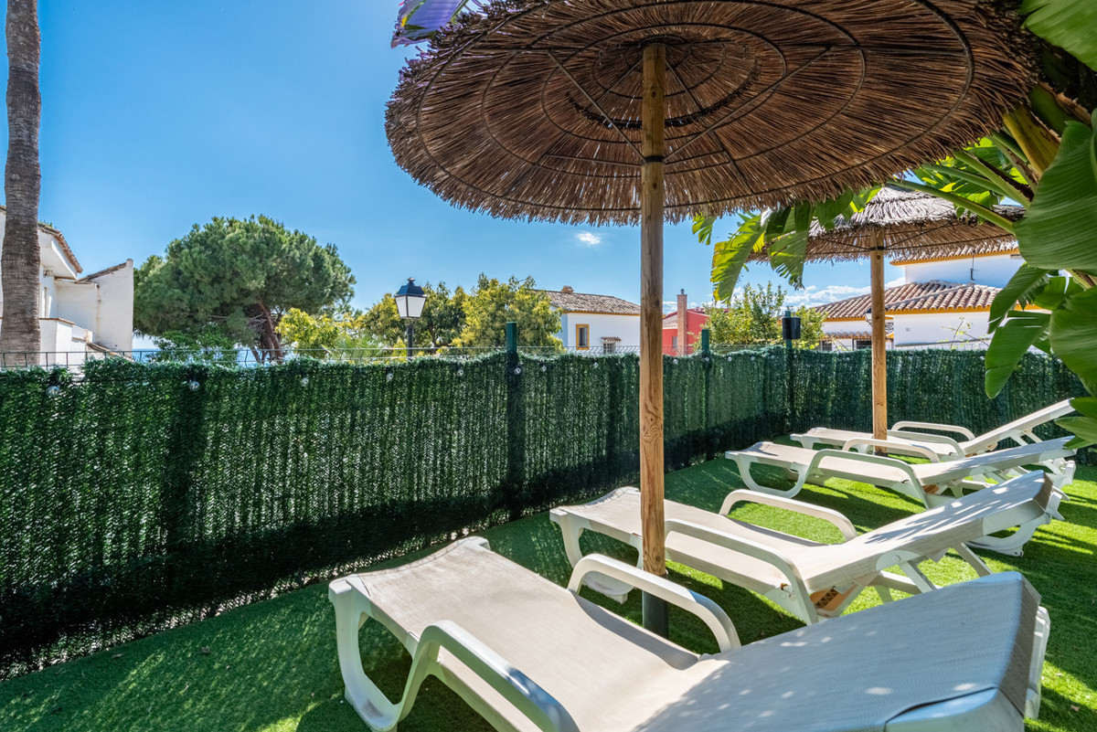 7 Bed Townhouse for sale in Marbella Costa Del Sol, Málaga, Spain