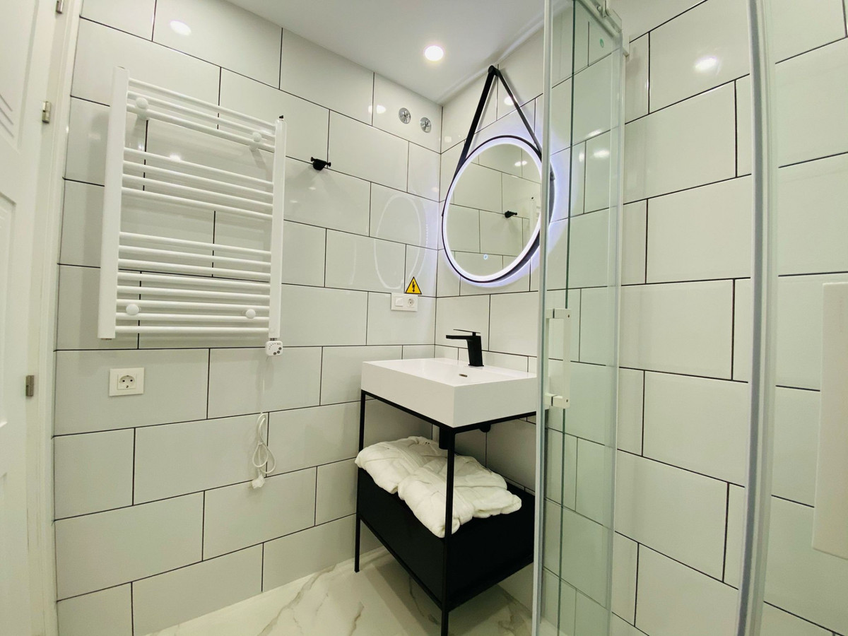 7 Bed Townhouse for sale in Marbella Costa Del Sol, Málaga, Spain