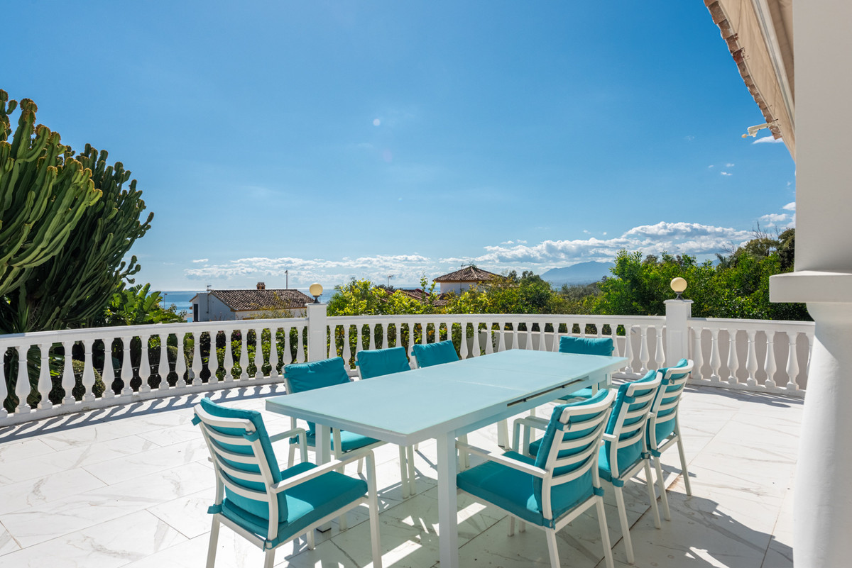 7 Bed Townhouse for sale in Marbella Costa Del Sol, Málaga, Spain