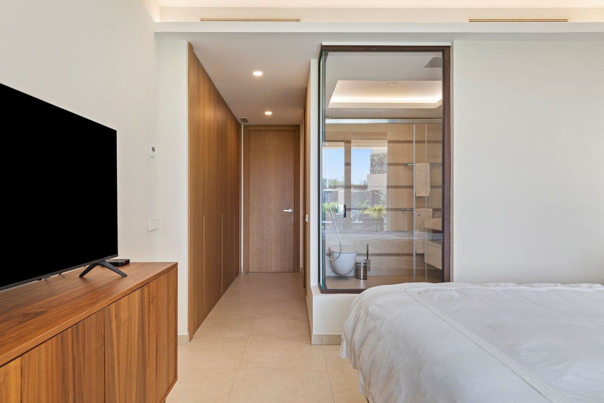 Se vende Apartamento Planta Baja de 3 dormitorios en Costa Del Sol, Málaga, España