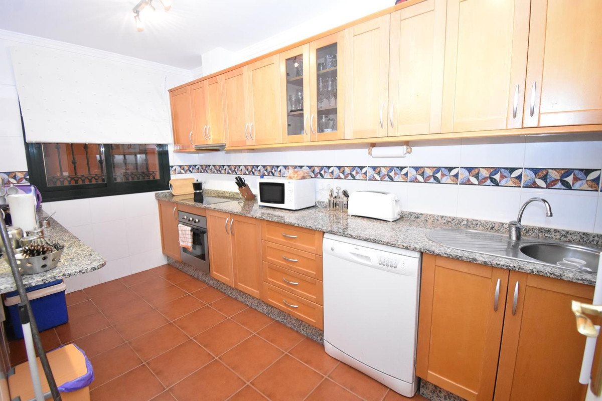 2 Bed Apartment for sale in Elviria Costa Del Sol, Málaga, Spain