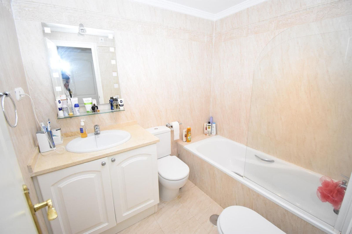 2 Bed Apartment for sale in Elviria Costa Del Sol, Málaga, Spain