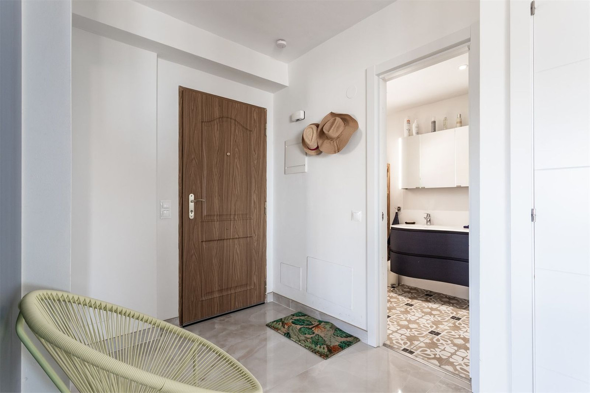 2 Bed Apartment for sale in Higueron Costa Del Sol, Málaga, Spain