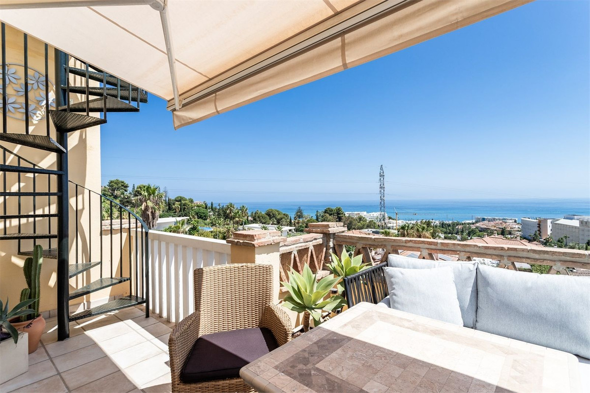 2 Bed Apartment for sale in Higueron Costa Del Sol, Málaga, Spain