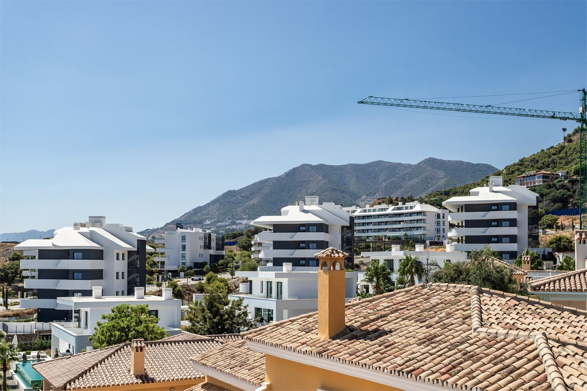 2 Bed Apartment for sale in Higueron Costa Del Sol, Málaga, Spain