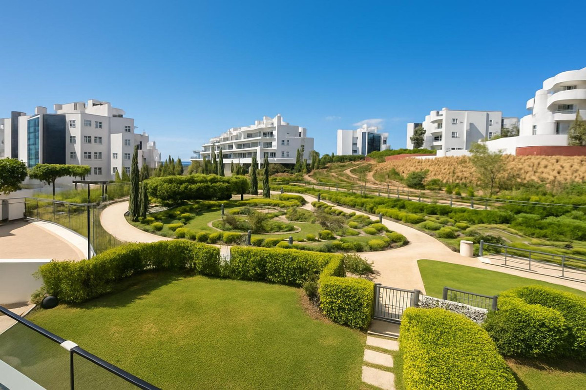 3 Bed Apartment for sale in Higueron Costa Del Sol, Málaga, Spain