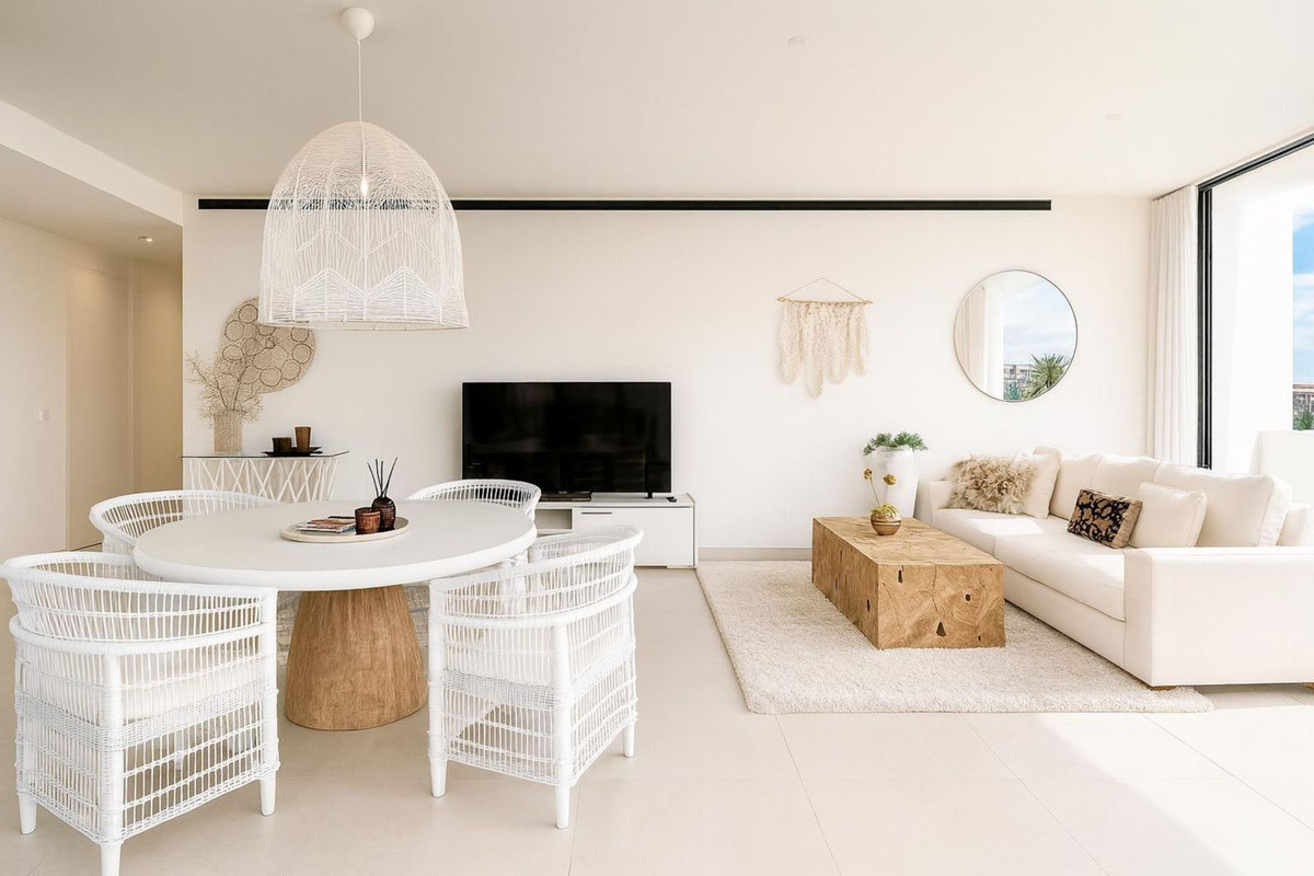 3 Bed Apartment for sale in Higueron Costa Del Sol, Málaga, Spain