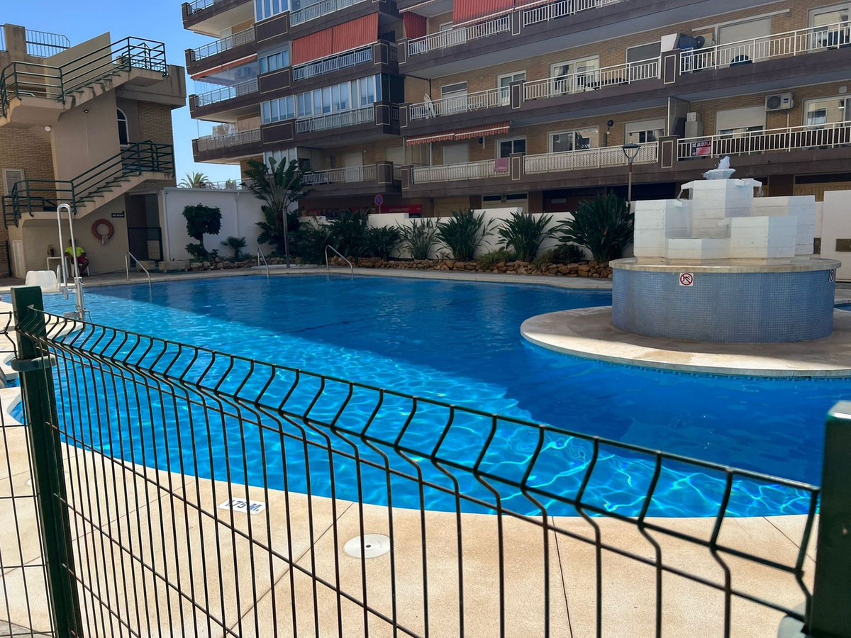 1 Bed Apartment for sale in Fuengirola Costa Del Sol, Málaga, Spain