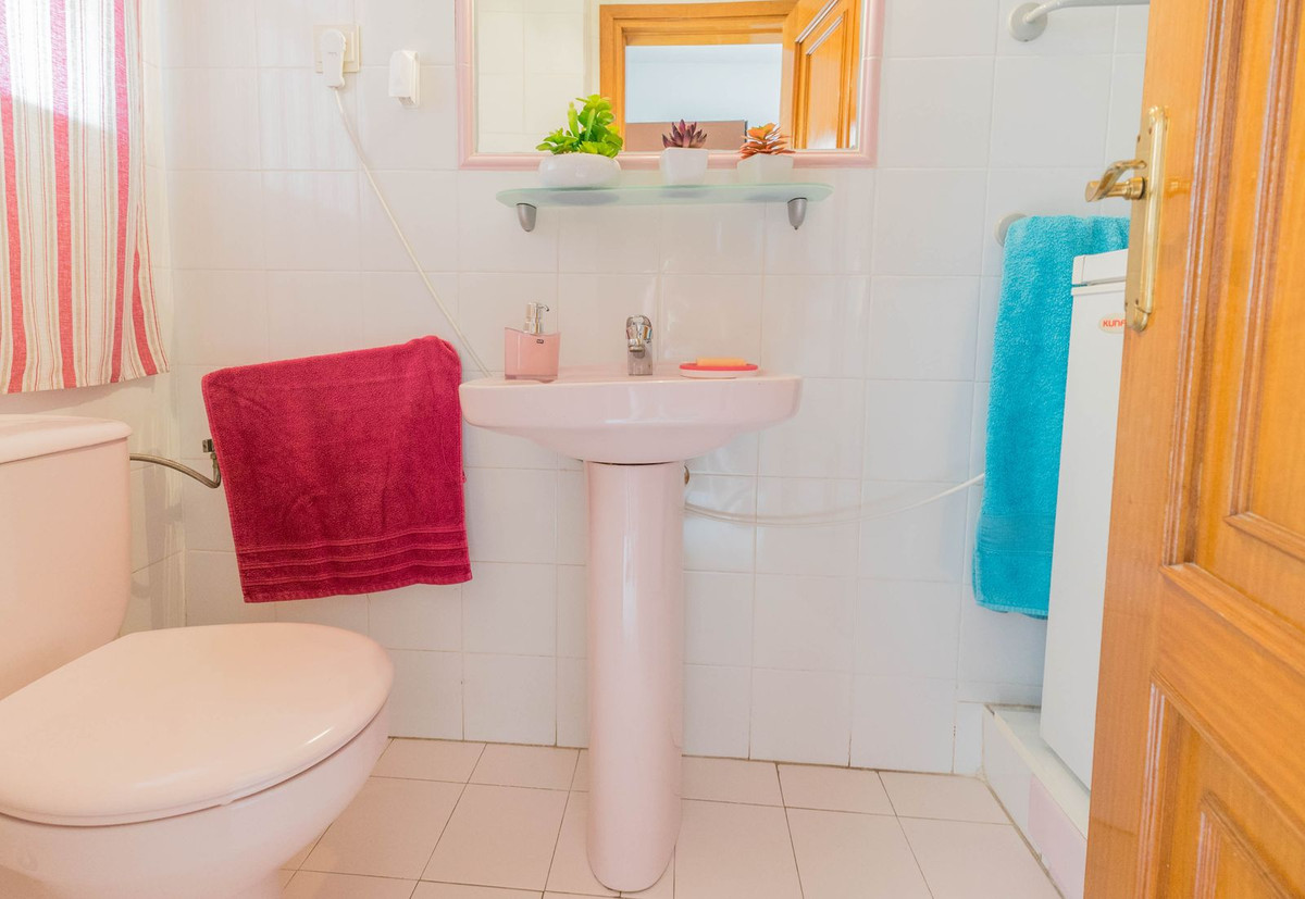 Se vende Adosada de 3 dormitorios en Costa Del Sol, Málaga, España