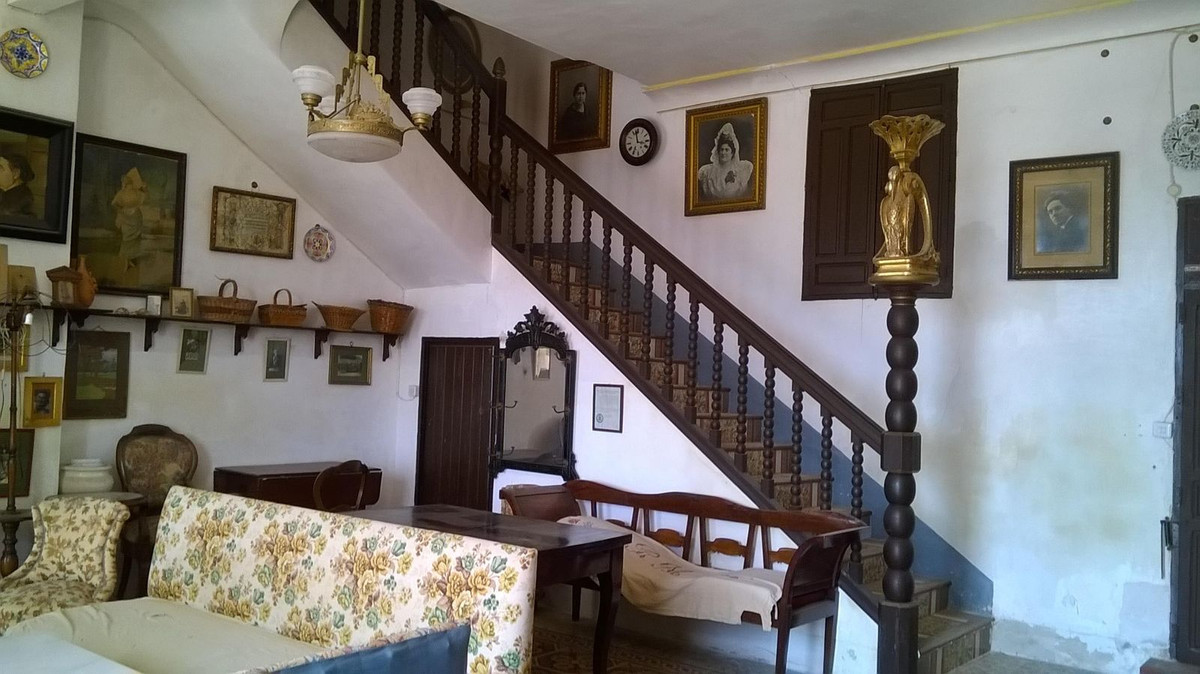 7 Bed Townhouse for sale in Orihuela Costa Blanca, Alicante, Spain