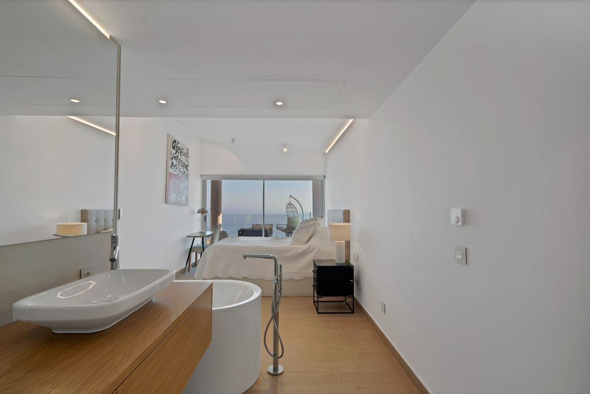 Se vende Ático de 3 dormitorios en Costa Del Sol, Málaga, España