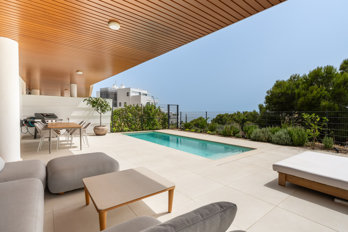 3 Bed Apartment for sale in Higueron Costa Del Sol, Málaga, Spain