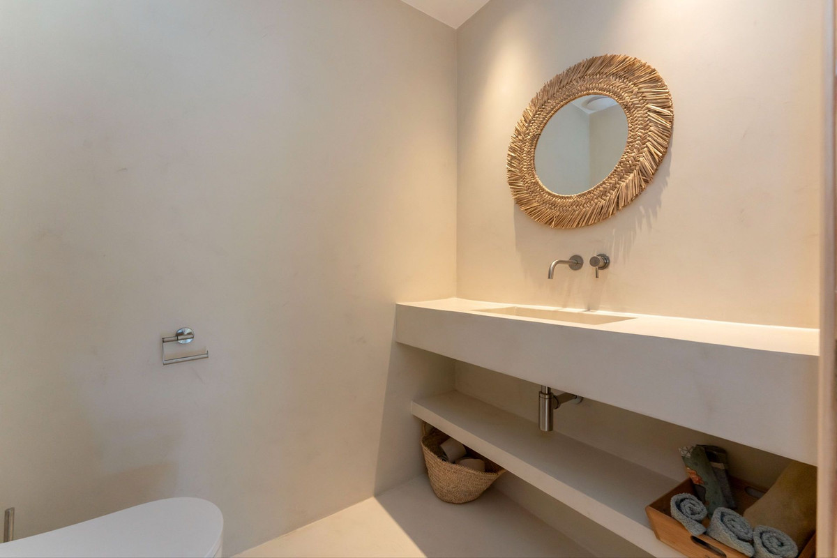 5 Bed Townhouse for sale in Alhaurín El Grande Costa Del Sol, Málaga, Spain