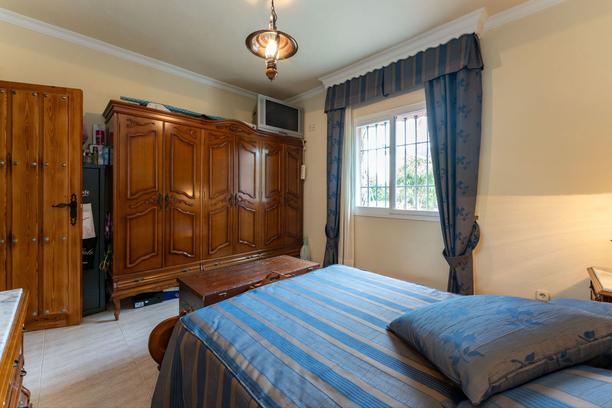 3 Bed Townhouse for sale in Coín Costa Del Sol, Málaga, Spain