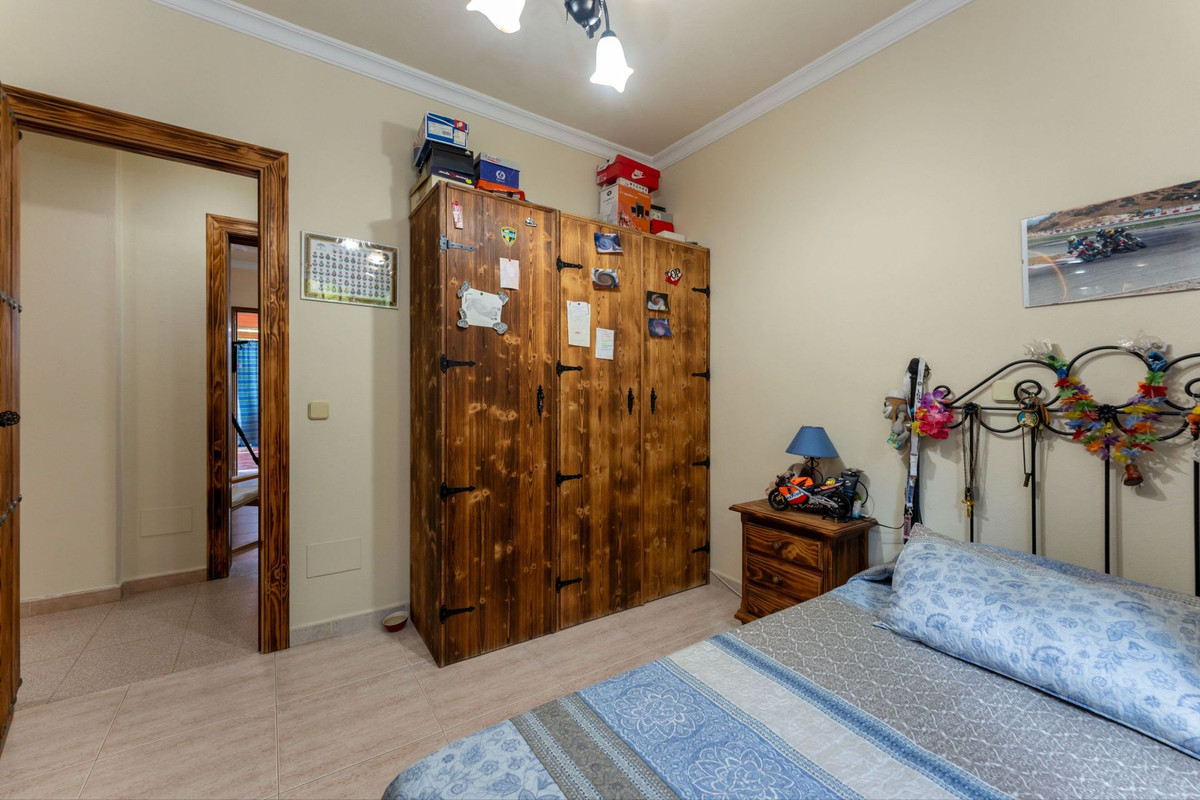 3 Bed Townhouse for sale in Coín Costa Del Sol, Málaga, Spain