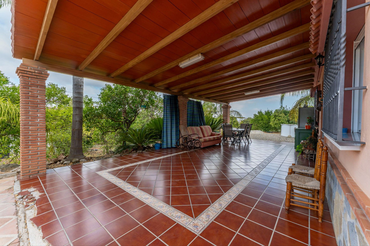 3 Bed Townhouse for sale in Coín Costa Del Sol, Málaga, Spain