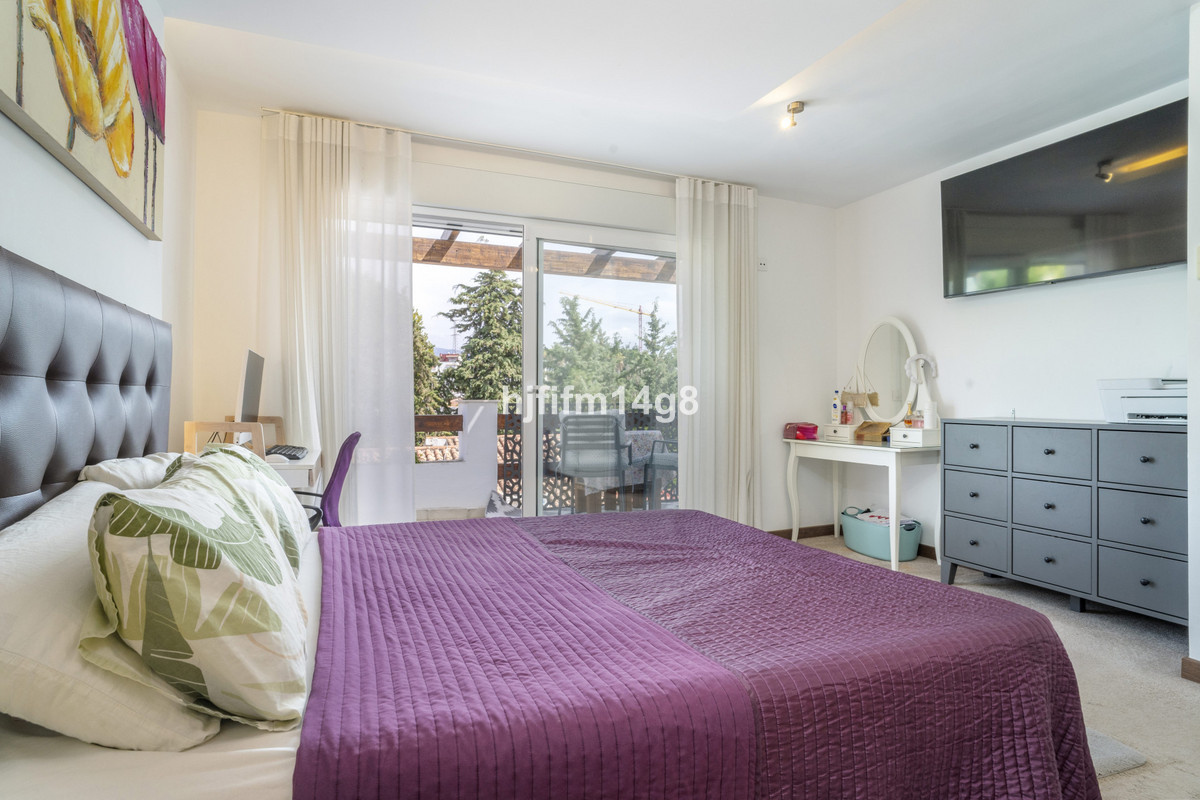 3 Bed Townhouse for sale in La Campana Costa Del Sol, Málaga, Spain