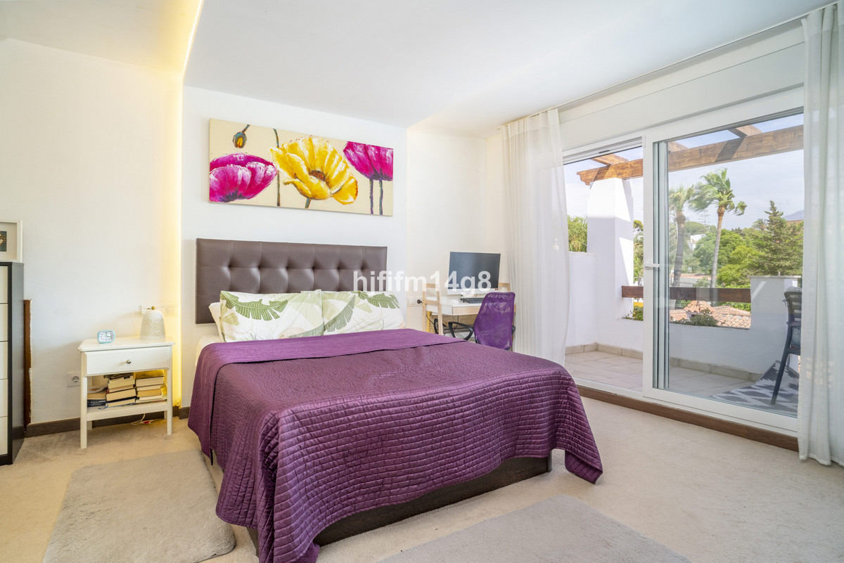 3 Bed Townhouse for sale in La Campana Costa Del Sol, Málaga, Spain
