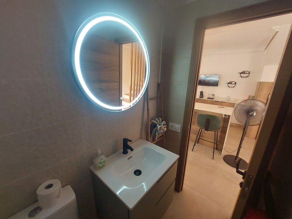 Se vende Villa - Chalet de 3 dormitorios en Costa Blanca, Alicante, España