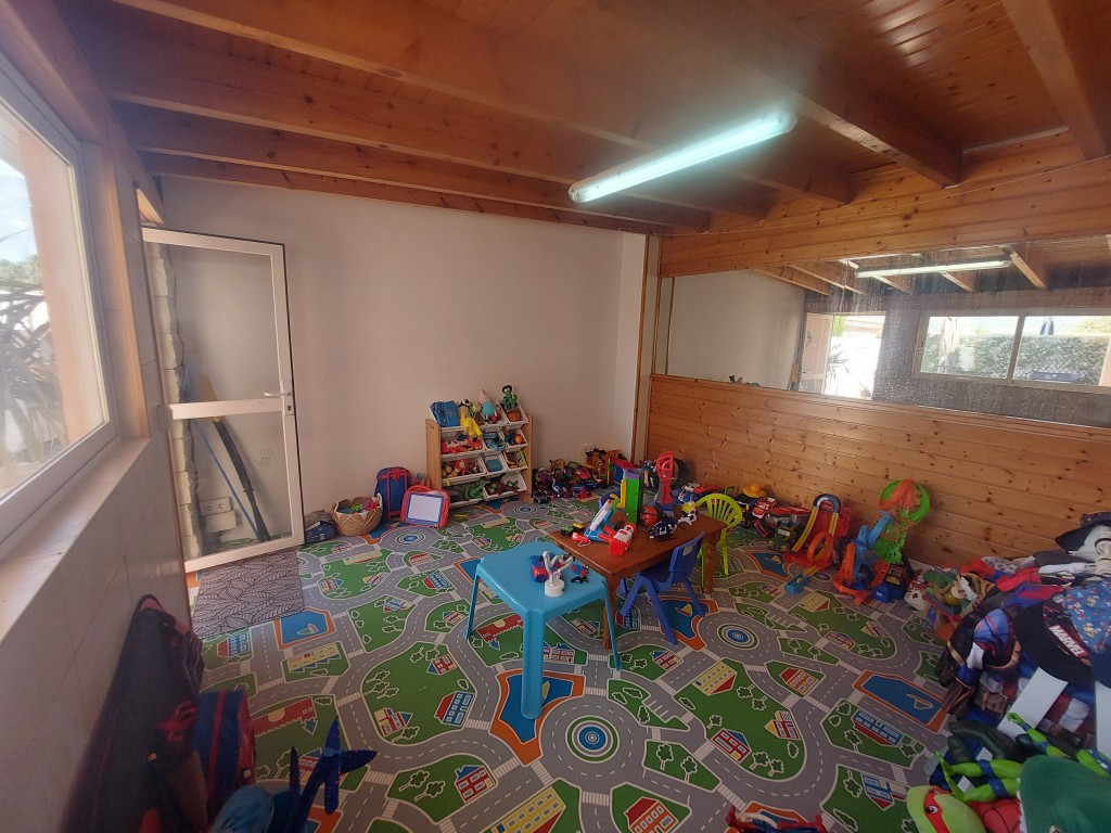 Se vende Villa - Chalet de 3 dormitorios en Costa Blanca, Alicante, España