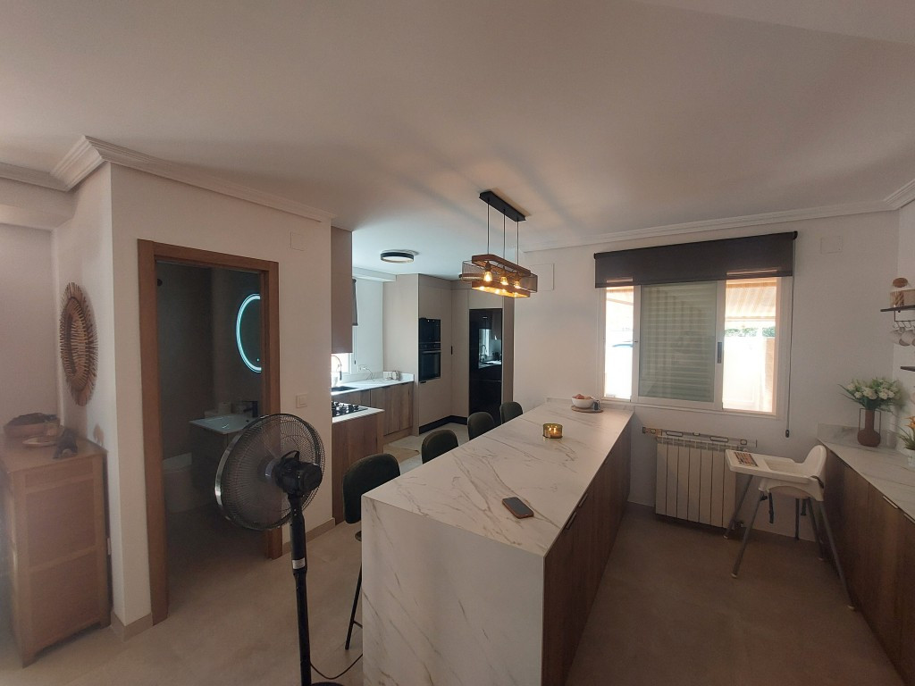 Se vende Villa - Chalet de 3 dormitorios en Costa Blanca, Alicante, España