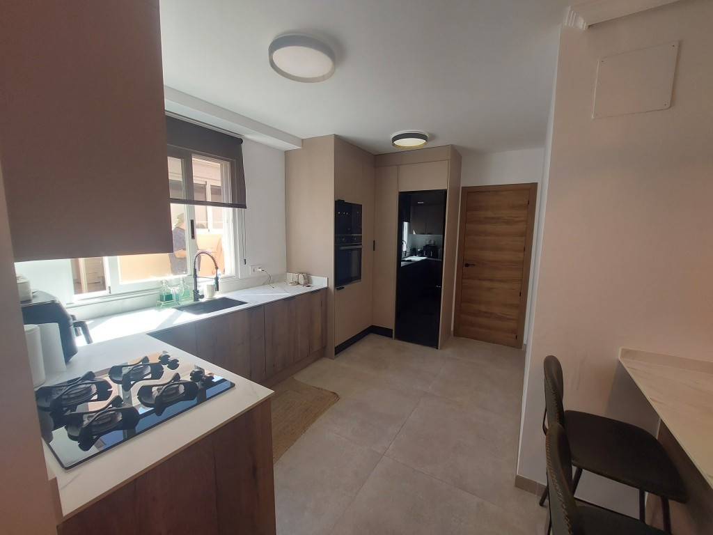 Se vende Villa - Chalet de 3 dormitorios en Costa Blanca, Alicante, España
