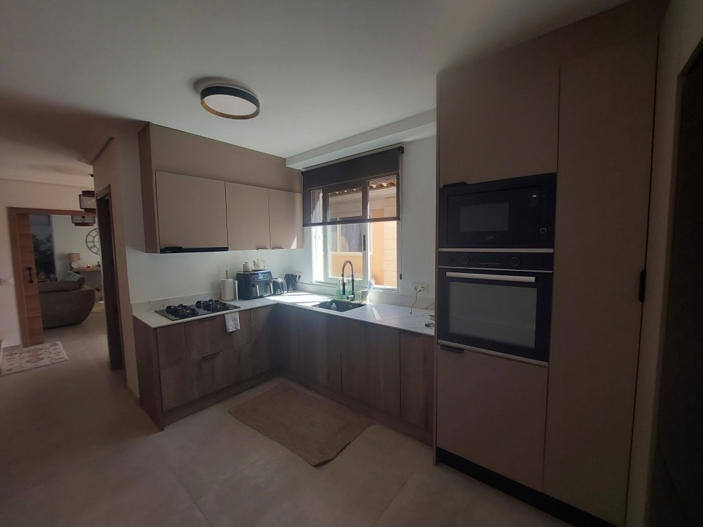 Se vende Villa - Chalet de 3 dormitorios en Costa Blanca, Alicante, España