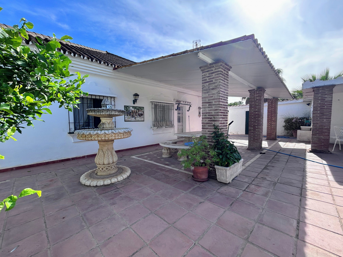 3 Bed Townhouse for sale in San Pedro De Alcántara Costa Del Sol, Málaga, Spain