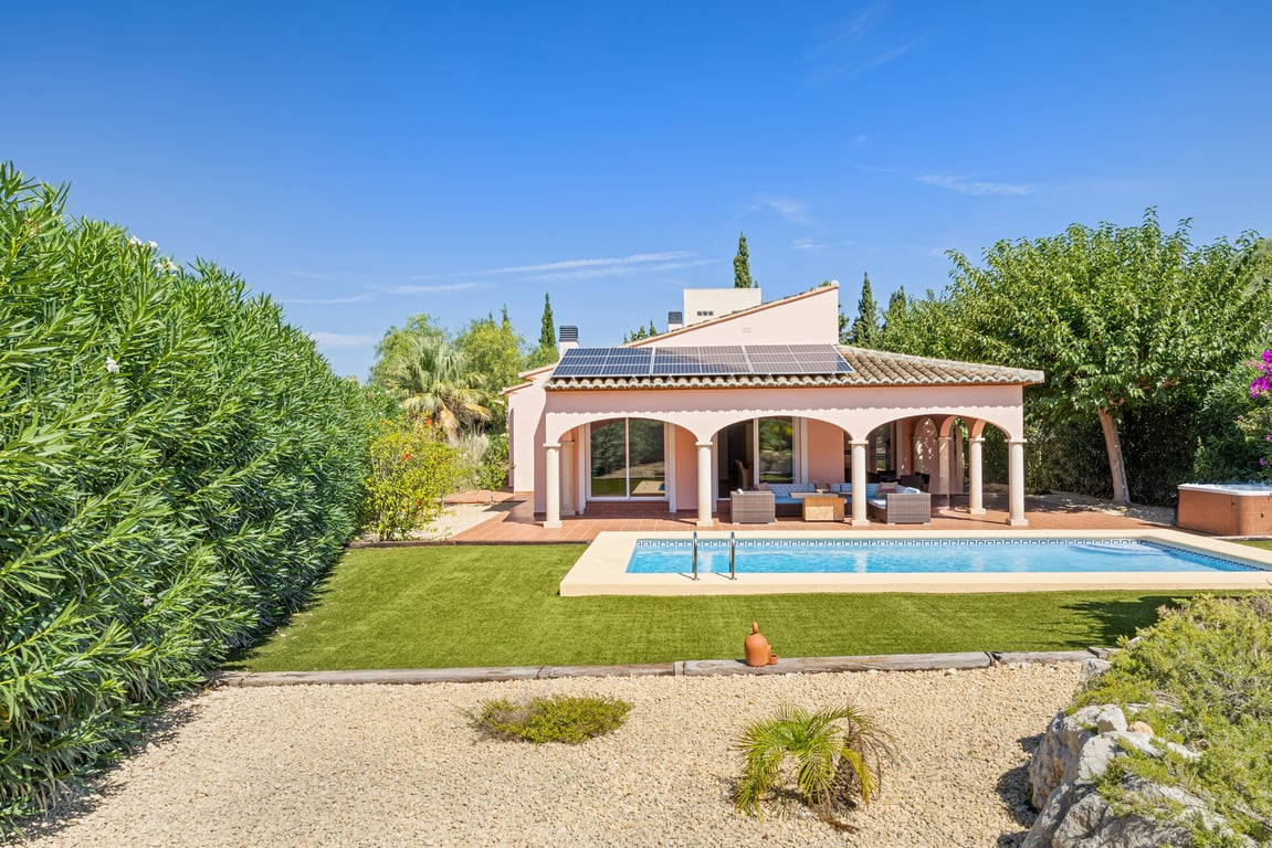 4 Bed Townhouse for sale in Javea Costa Blanca, Alicante, Spain