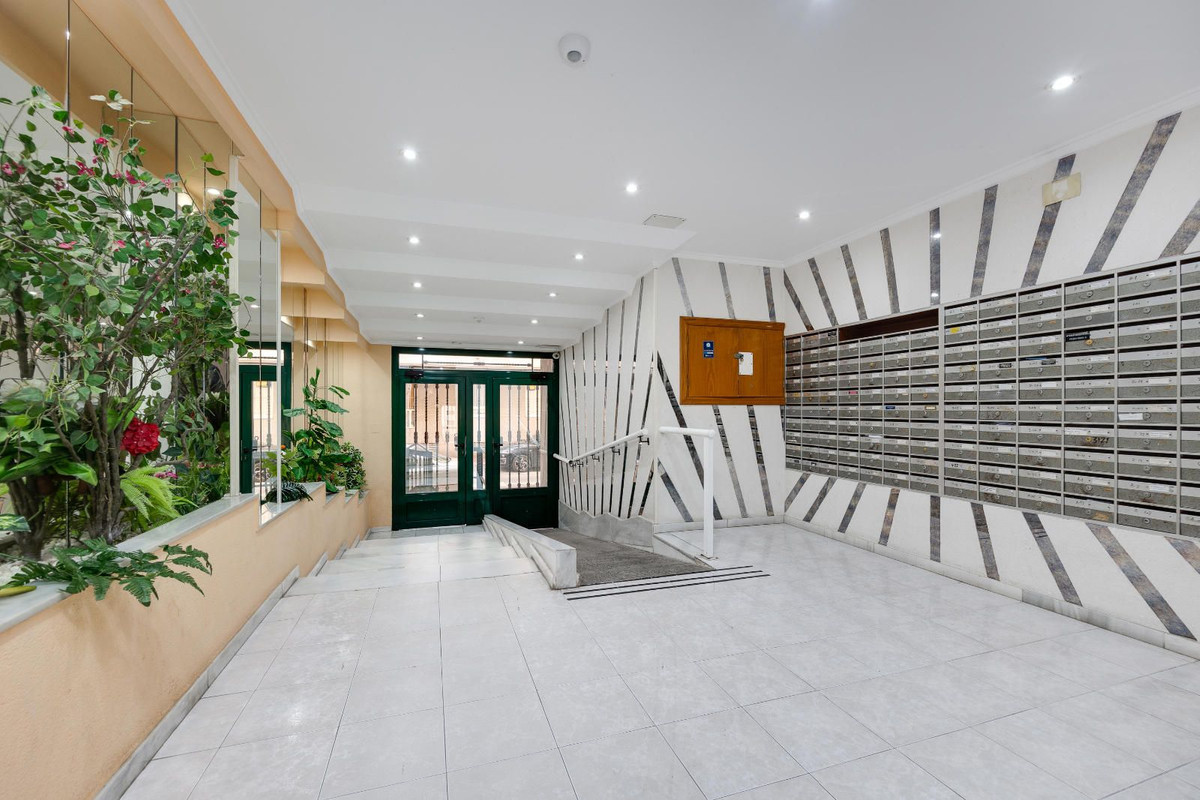 Se vende Apartamento Planta Media de 1 dormitorios en Costa Blanca, Alicante, España