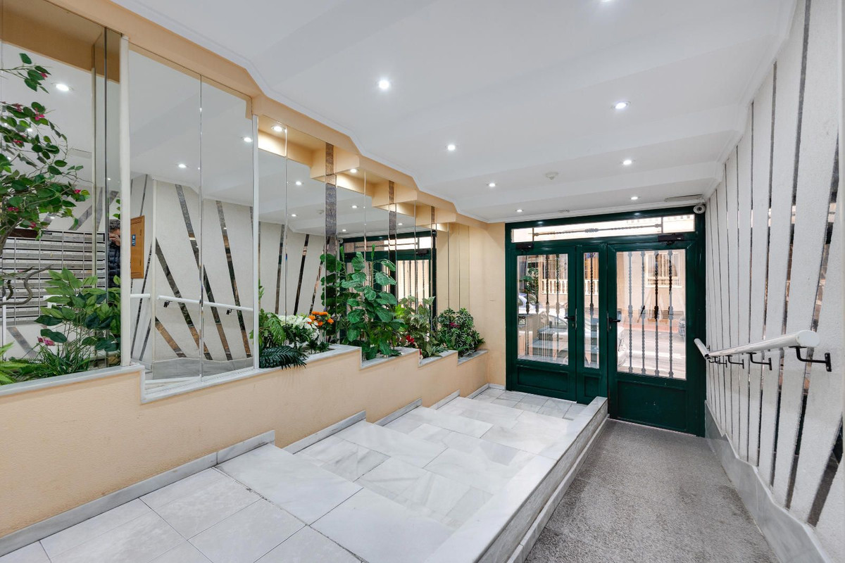 Se vende Apartamento Planta Media de 1 dormitorios en Costa Blanca, Alicante, España