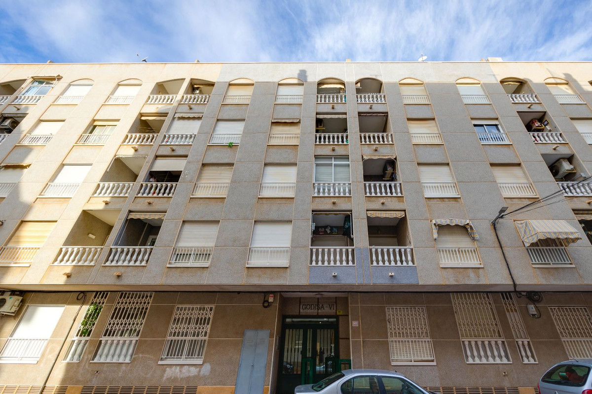 Se vende Apartamento Planta Media de 1 dormitorios en Costa Blanca, Alicante, España