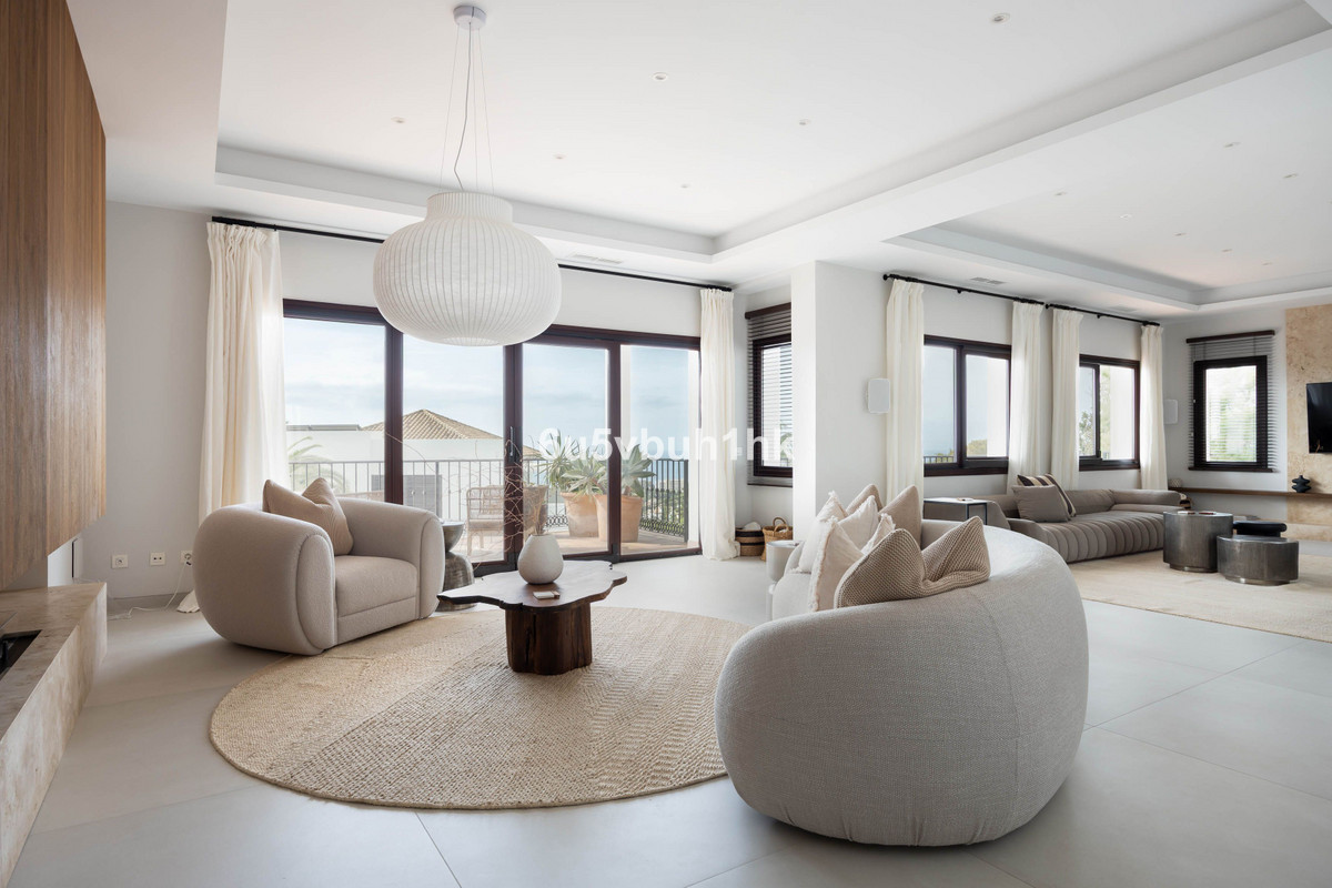Se vende Villa - Chalet de 6 dormitorios en Costa Del Sol, Málaga, España