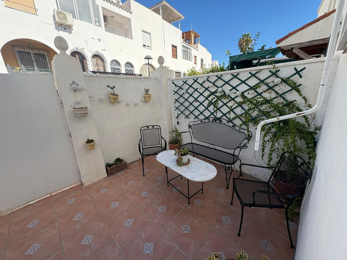 4 Bed Townhouse for sale in La Colina Costa Del Sol, Málaga, Spain