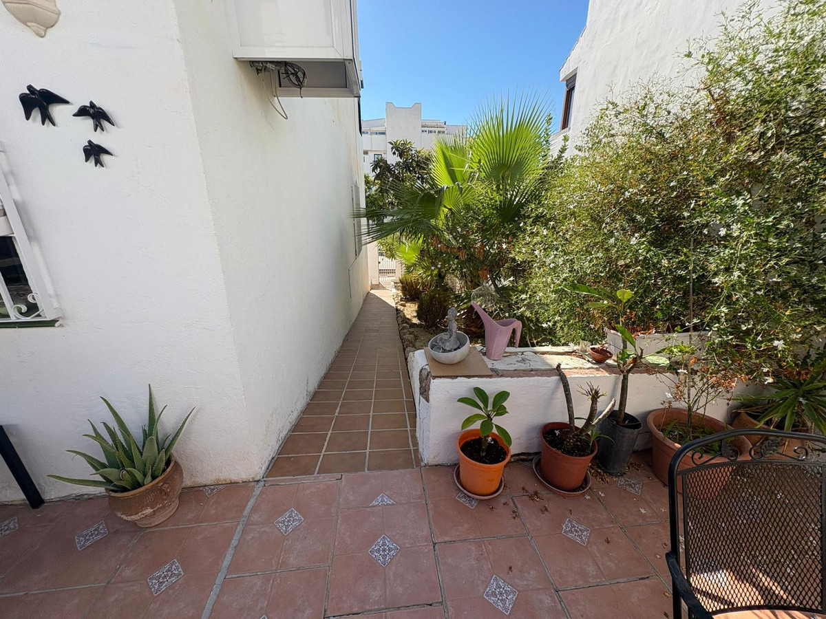 4 Bed Townhouse for sale in La Colina Costa Del Sol, Málaga, Spain