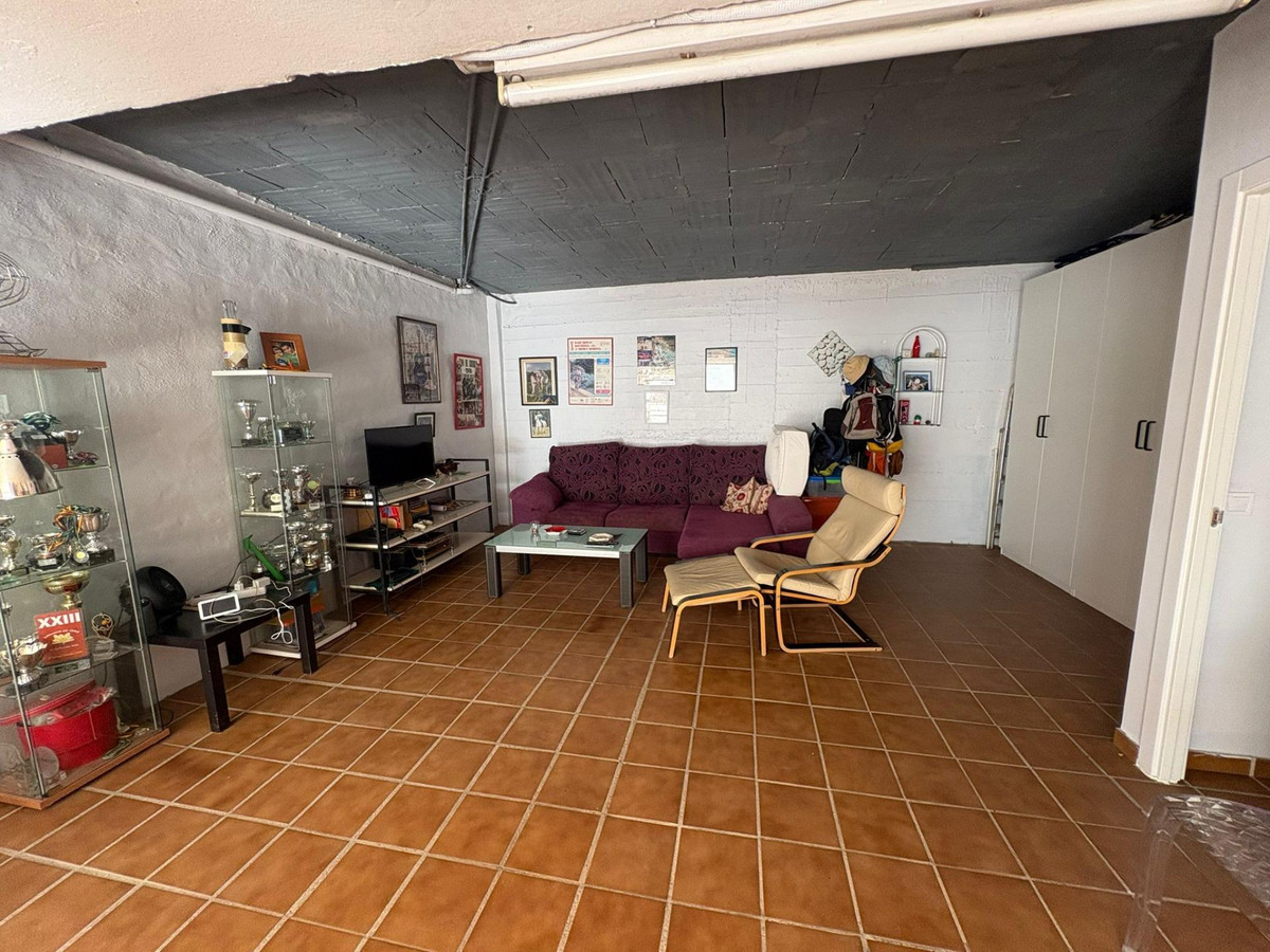 4 Bed Townhouse for sale in La Colina Costa Del Sol, Málaga, Spain