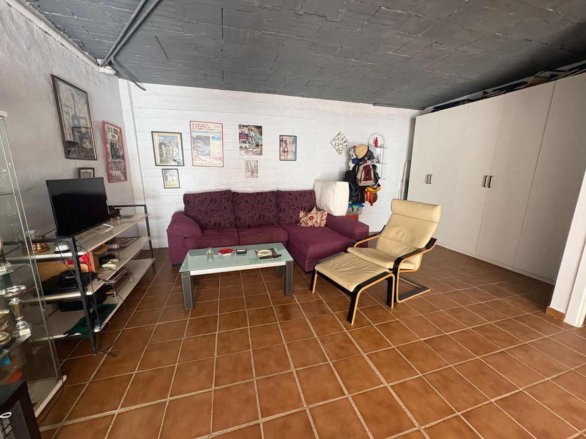 4 Bed Townhouse for sale in La Colina Costa Del Sol, Málaga, Spain