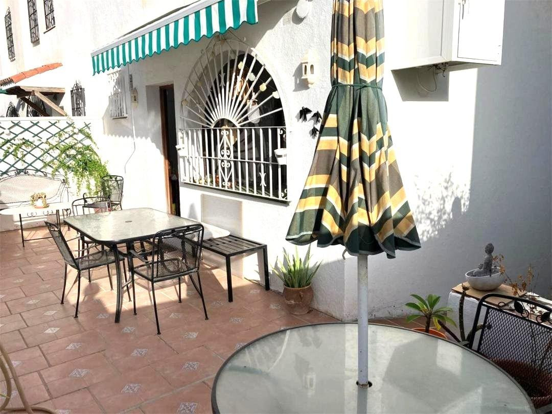 4 Bed Townhouse for sale in La Colina Costa Del Sol, Málaga, Spain
