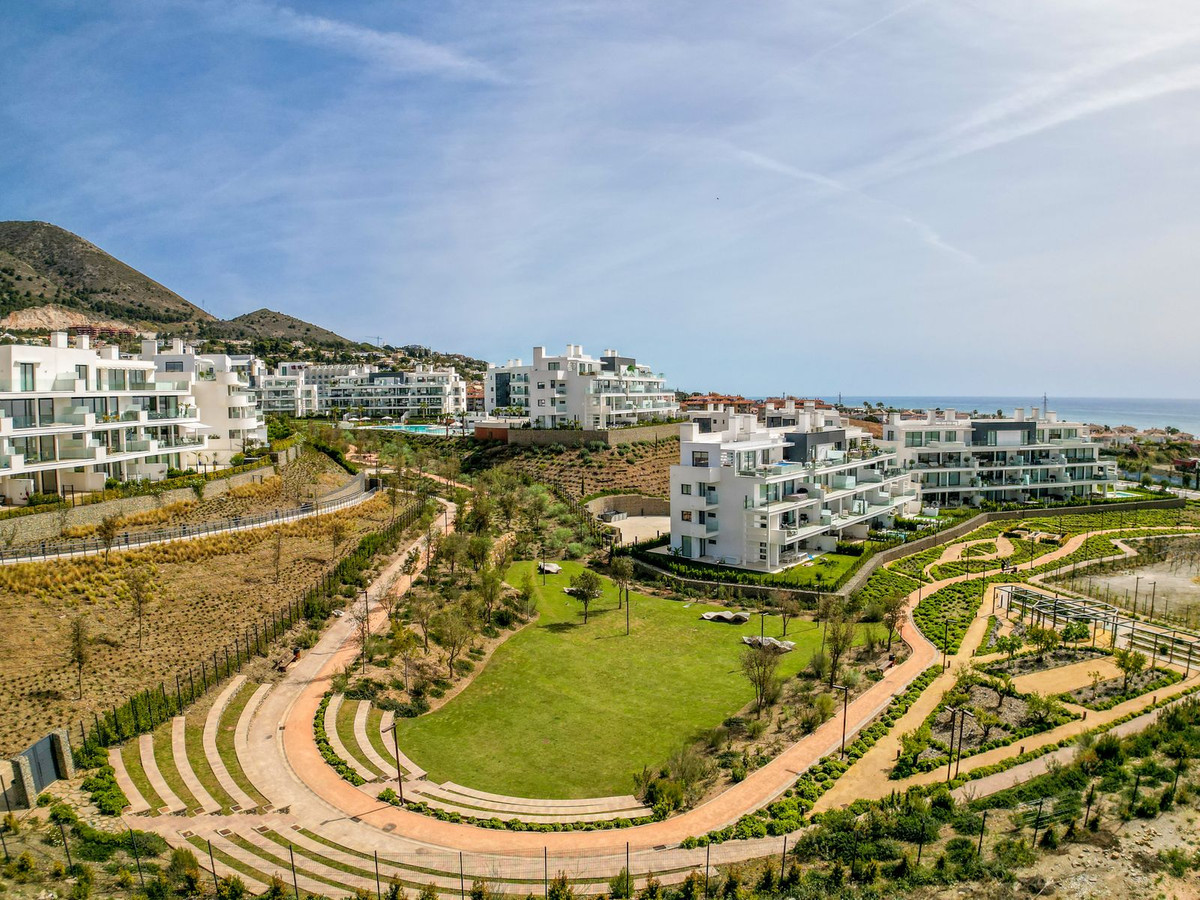 Se vende Apartamento en Planta Última de 2 dormitorios en Costa Del Sol, Málaga, España