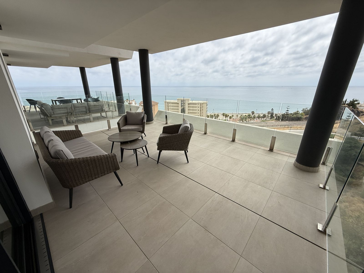 2 Bed Apartment for sale in Fuengirola Costa Del Sol, Málaga, Spain
