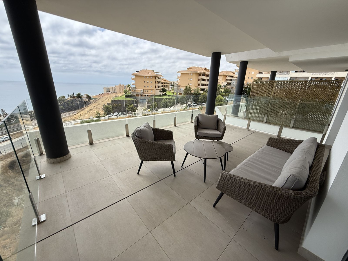 2 Bed Apartment for sale in Fuengirola Costa Del Sol, Málaga, Spain