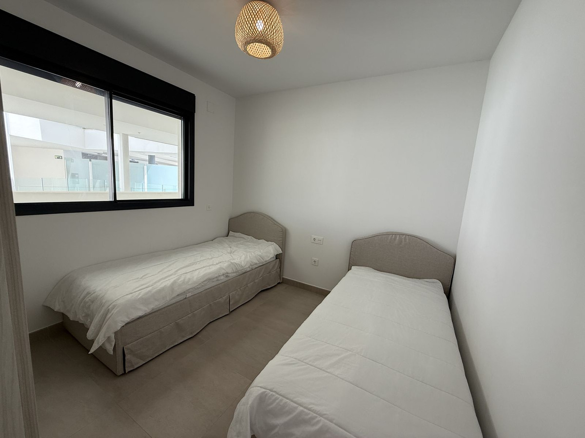 2 Bed Apartment for sale in Fuengirola Costa Del Sol, Málaga, Spain