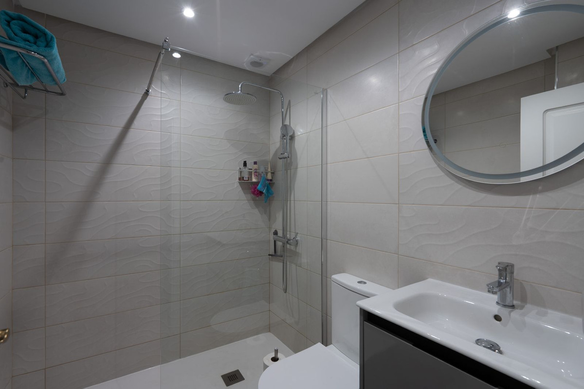 2 Bed Apartment for sale in La Cala Costa Del Sol, Málaga, Spain