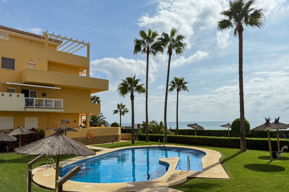 2 Bed Apartment for sale in La Cala Costa Del Sol, Málaga, Spain