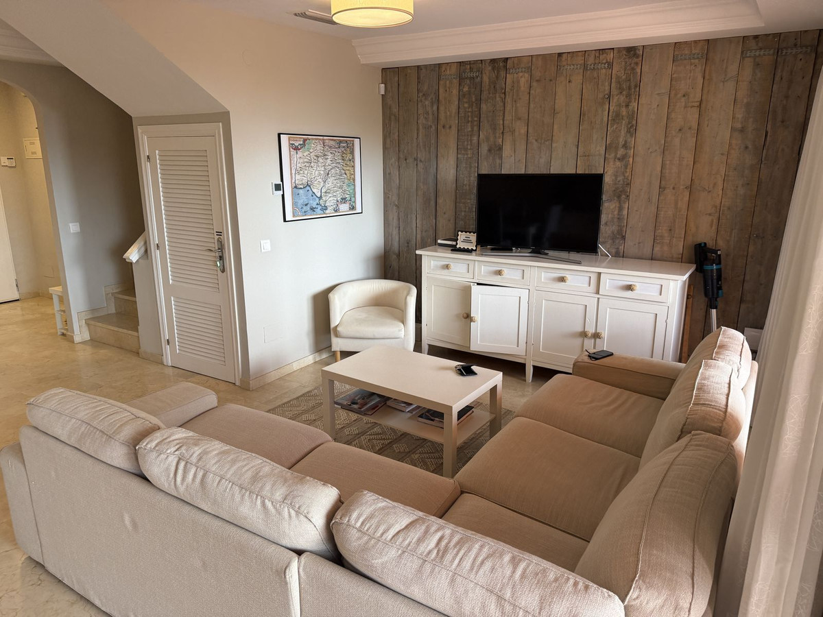 3 Bed Townhouse for sale in Estepona Costa Del Sol, Málaga, Spain