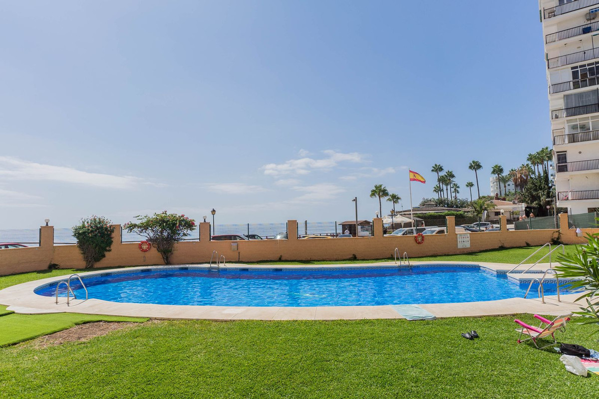1 Bed Apartment for sale in Calahonda Costa Del Sol, Málaga, Spain