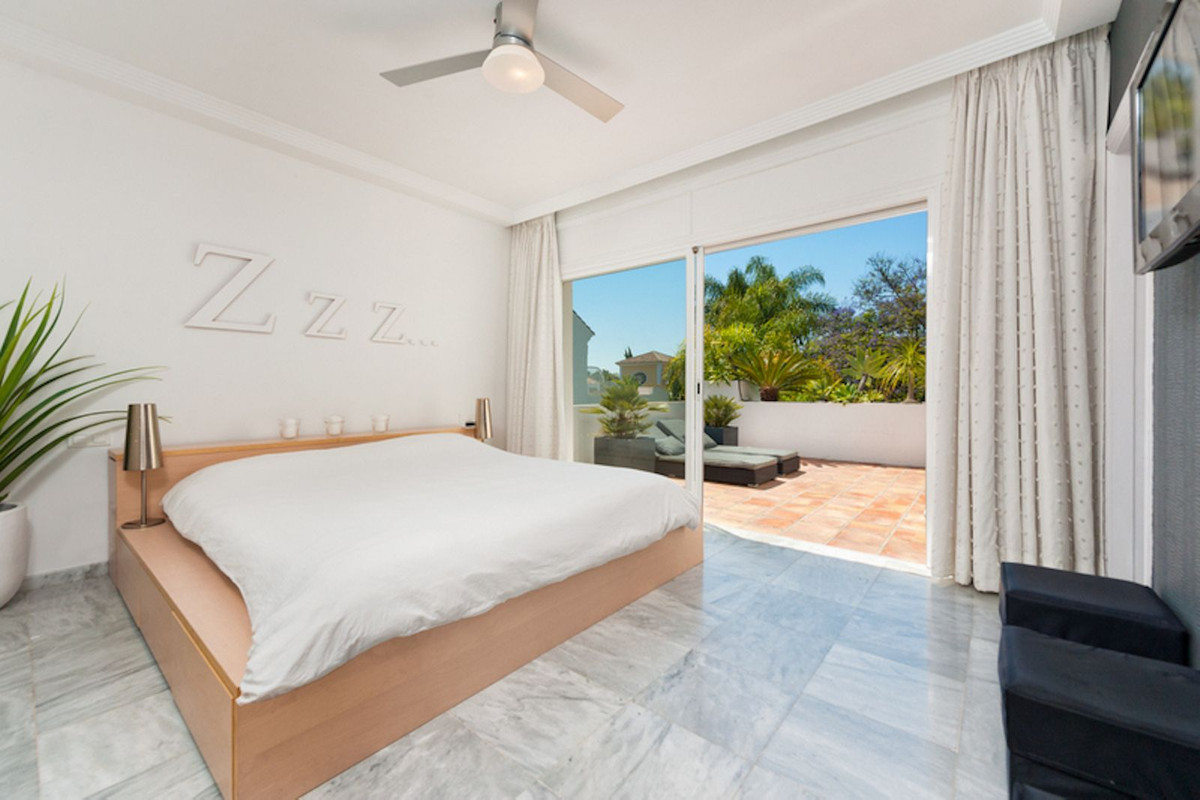 4 Bed Townhouse for sale in Guadalmina Baja Costa Del Sol, Málaga, Spain