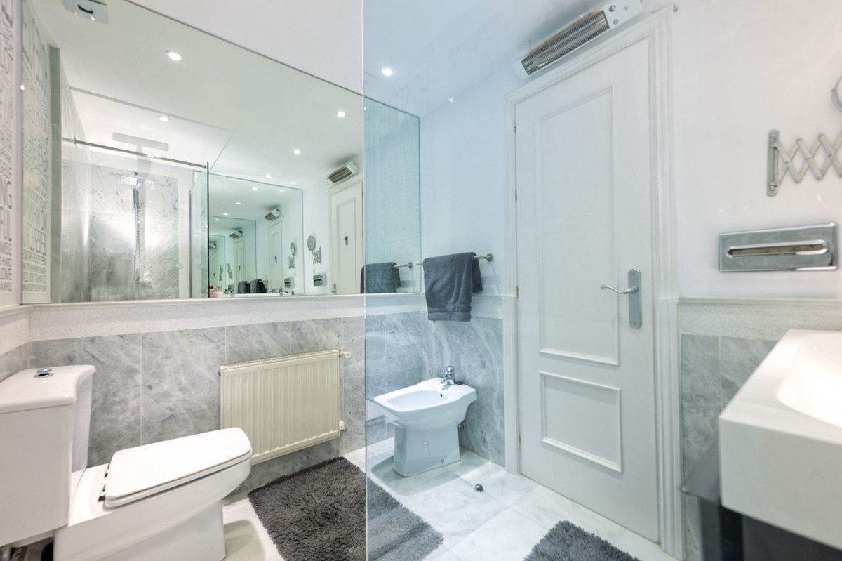 4 Bed Townhouse for sale in Guadalmina Baja Costa Del Sol, Málaga, Spain