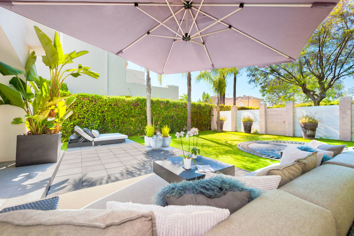 4 Bed Townhouse for sale in Guadalmina Baja Costa Del Sol, Málaga, Spain