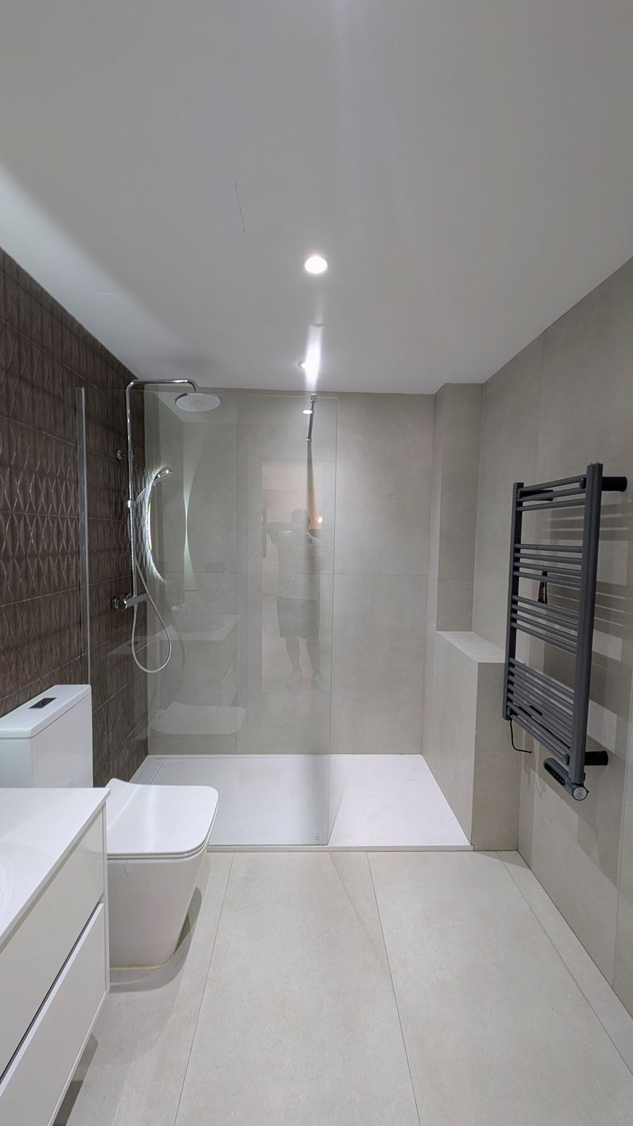 4 Bed Apartment for sale in Puerto Banús Costa Del Sol, Málaga, Spain